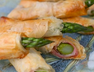 phyllo-asparagus